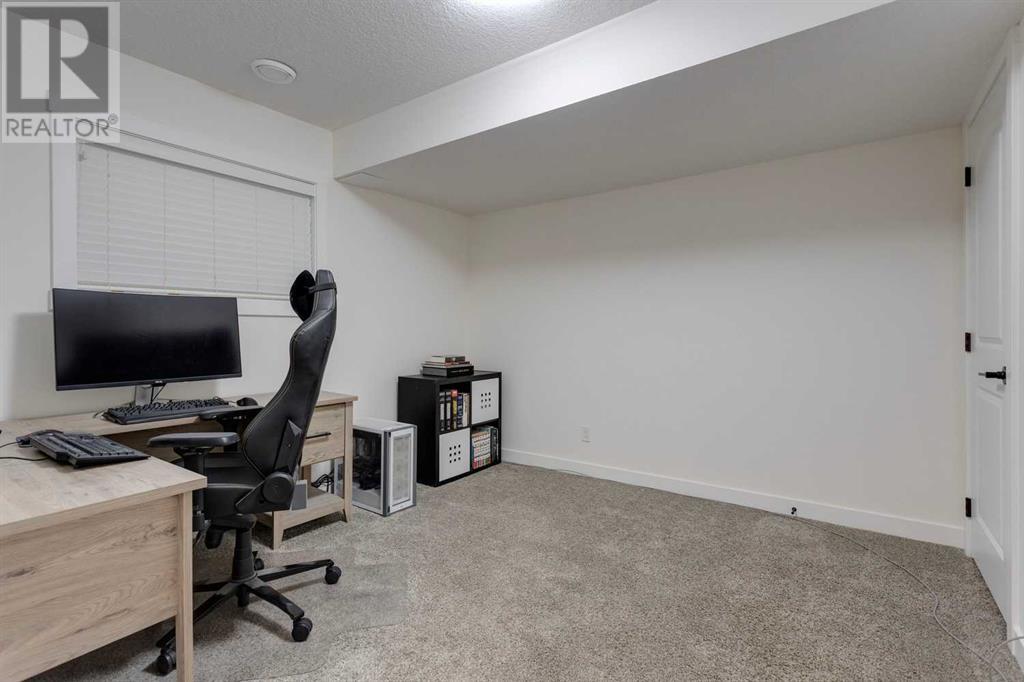Single Family House for Sale in  Sage Bluff Close NW Sage Hill Calgary 