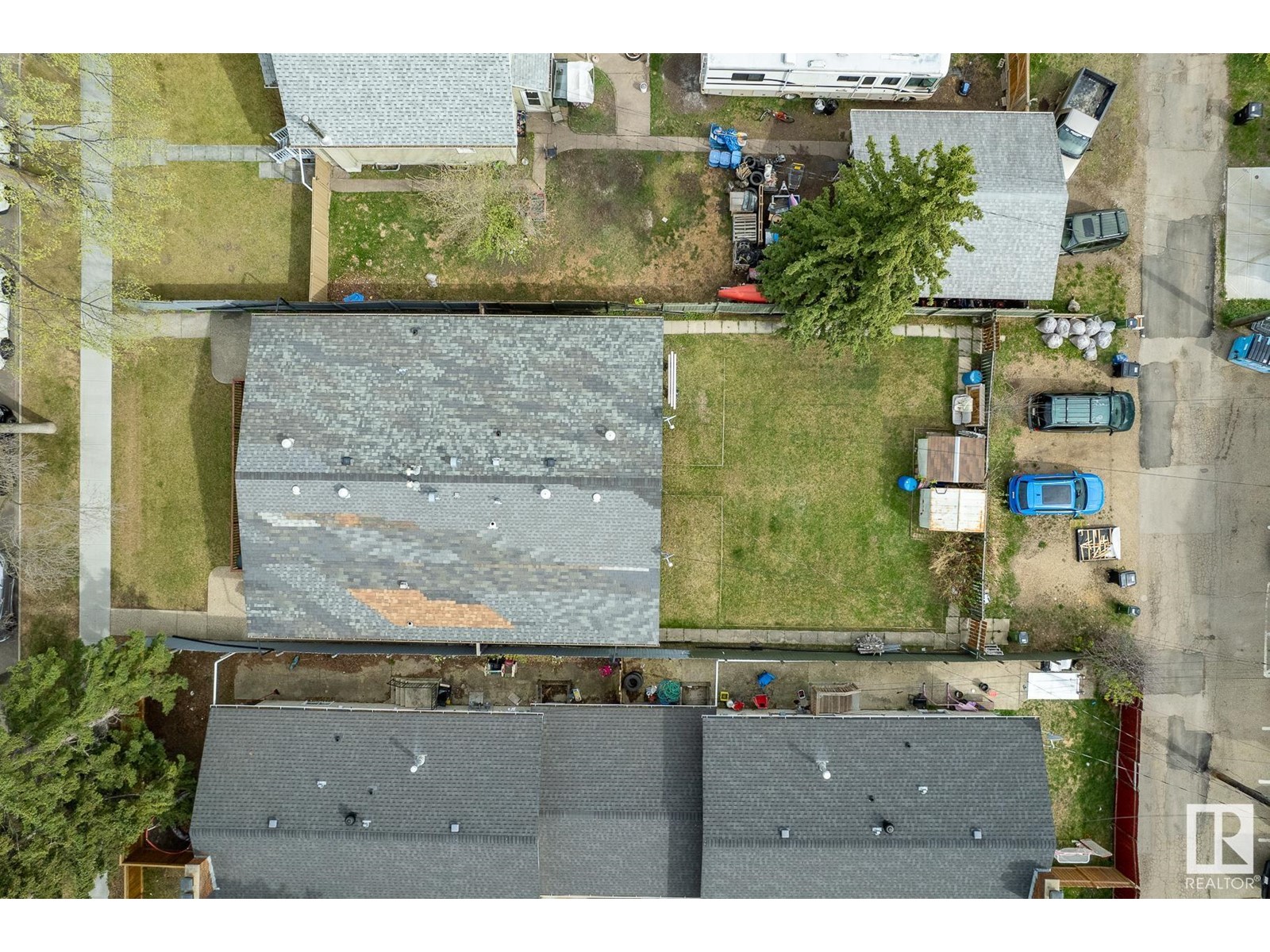12107-12109 89 ST NW, Edmonton