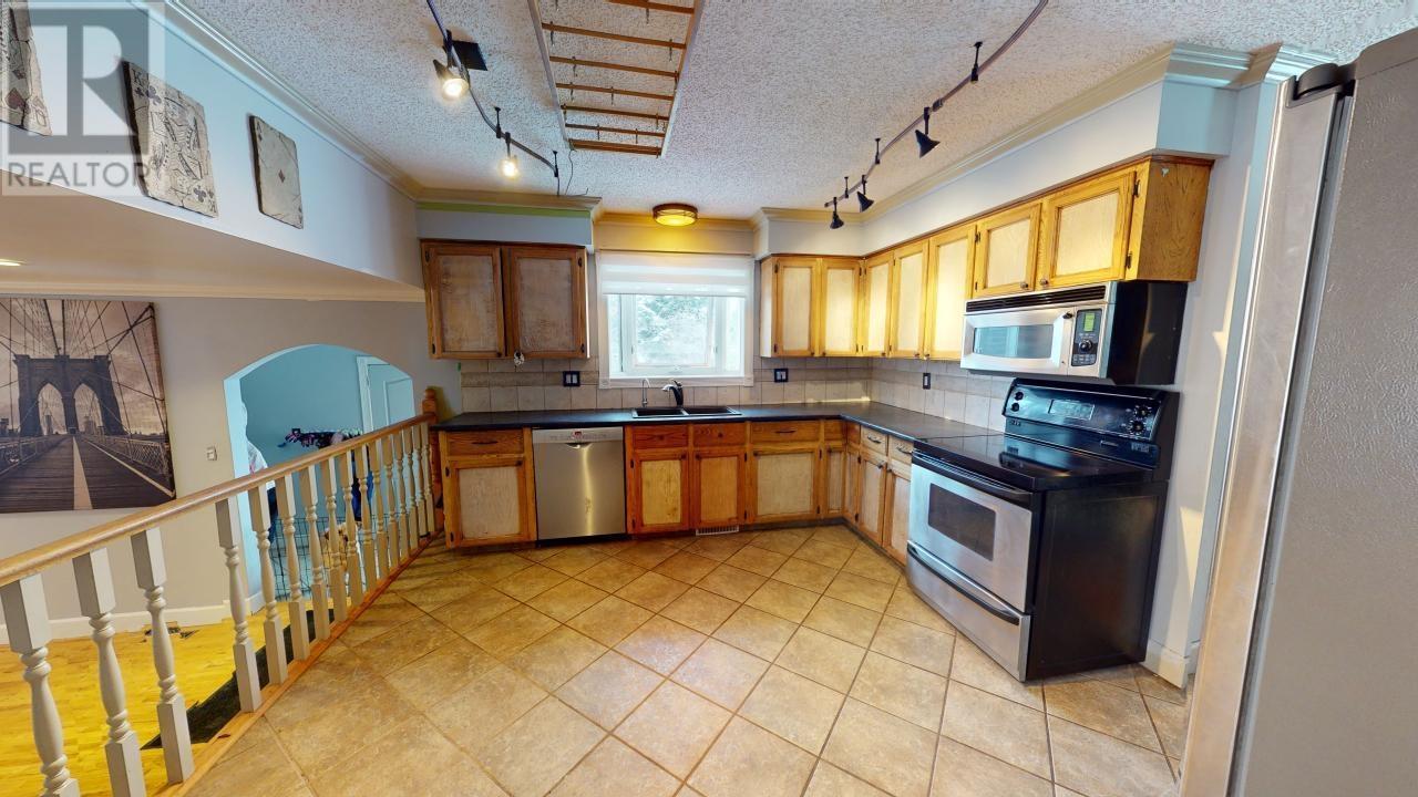 Photo 10 of 10603 104 Street, Fort St John BC