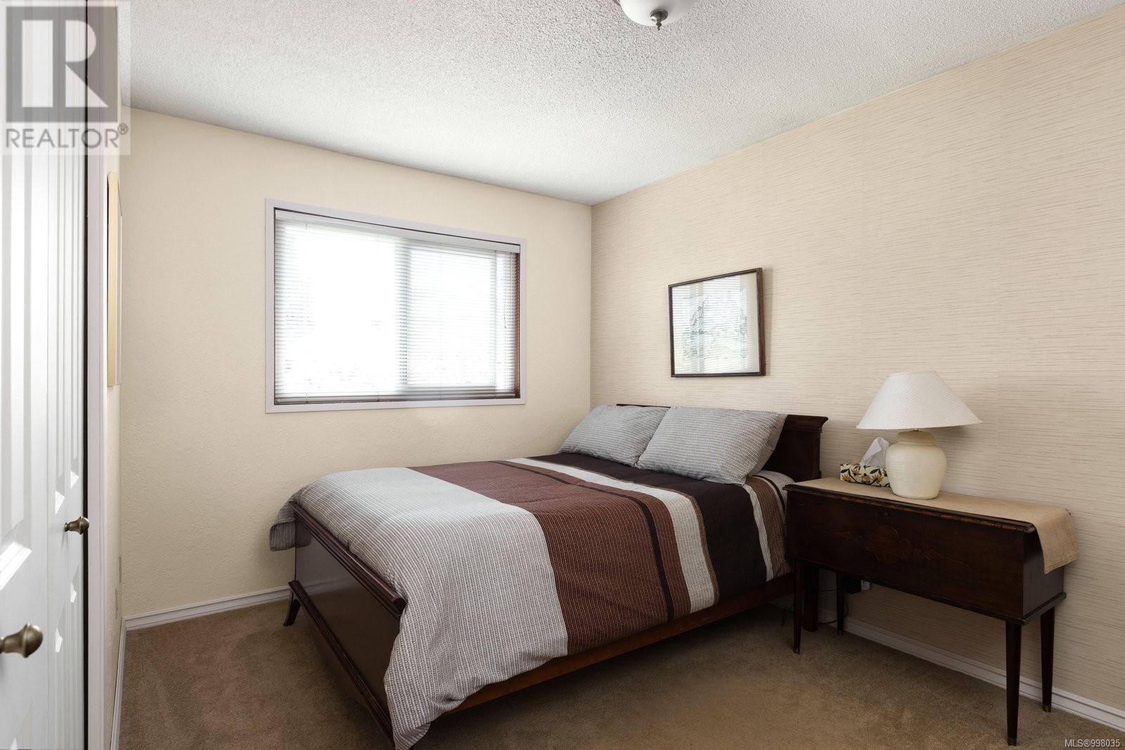  2077 Stelly's Cross Road, Central Saanich