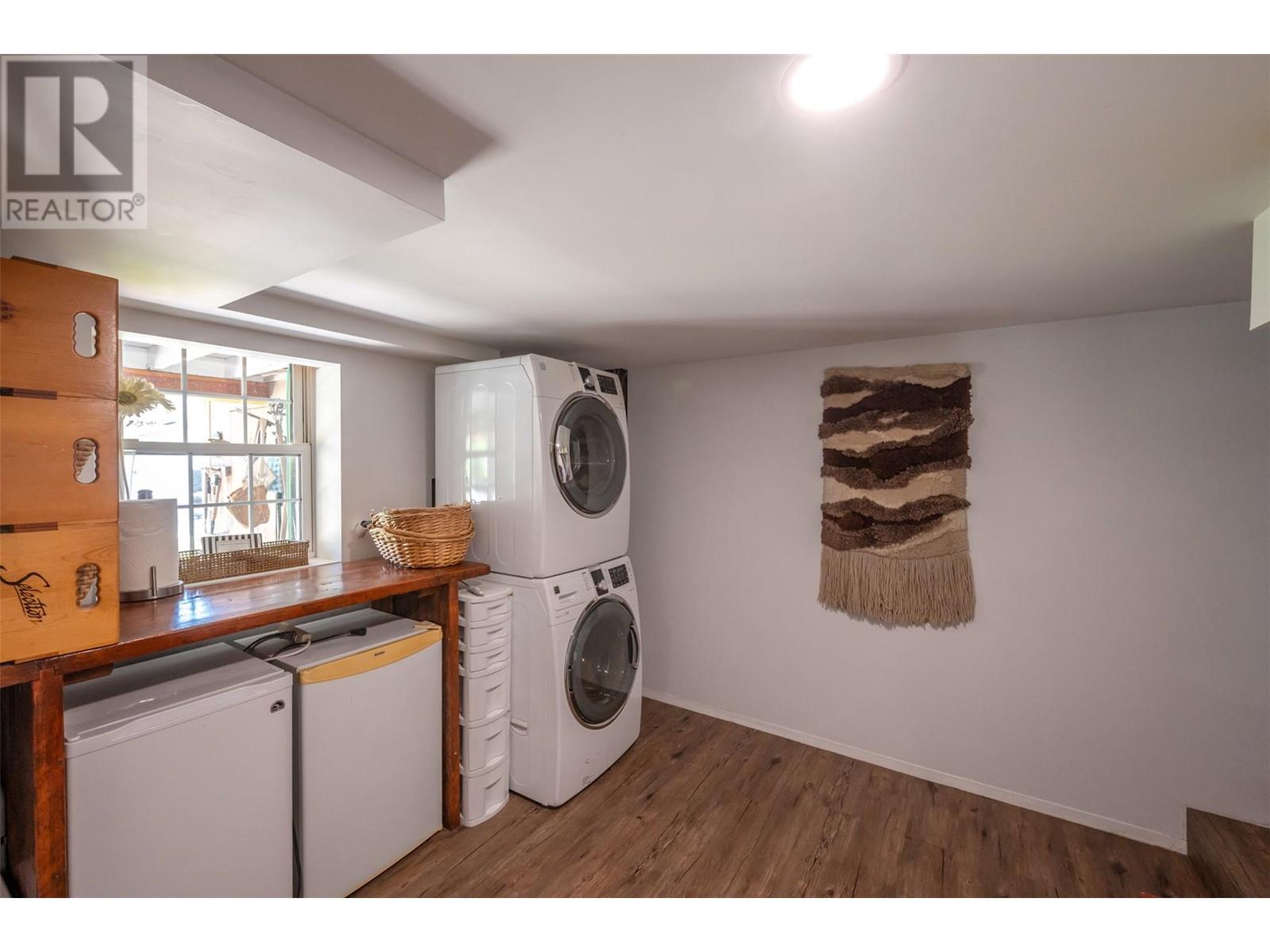 5957 Okanagan Street, Oliver