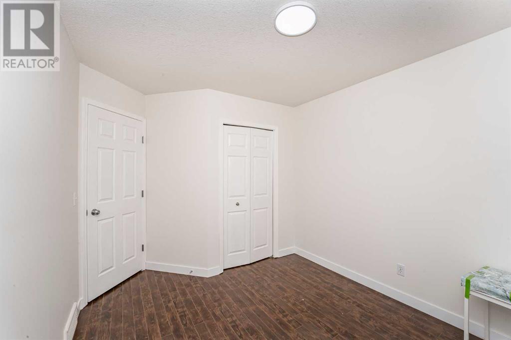Single Family House for Sale in  Tarawood Lane NE Taradale Calgary 