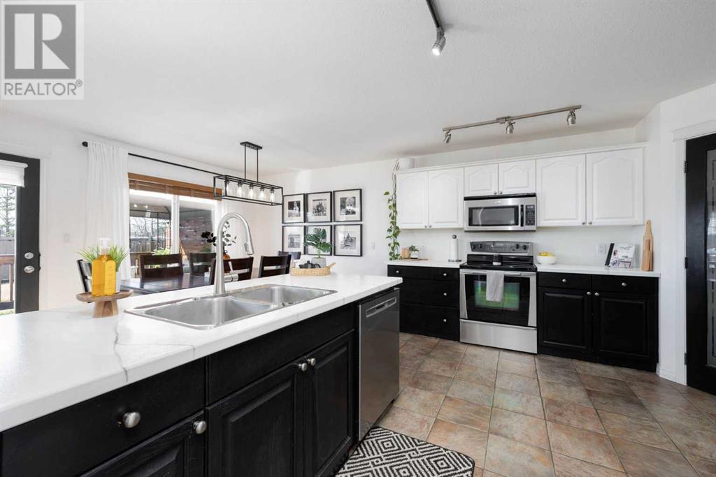 327 Warren Road, Fort McMurray