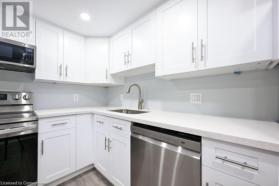 Photo 6 of 197 Green Road, Stoney Creek ON