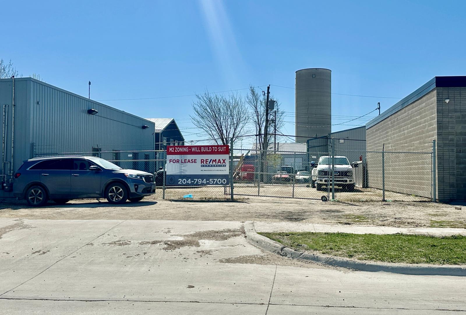 Photo 1 of 1228 1228 Chevrier Blvd, Winnipeg MB