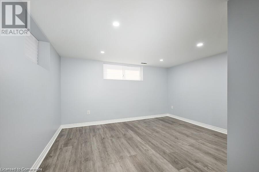 Photo 8 of 197 Green Road, Stoney Creek ON