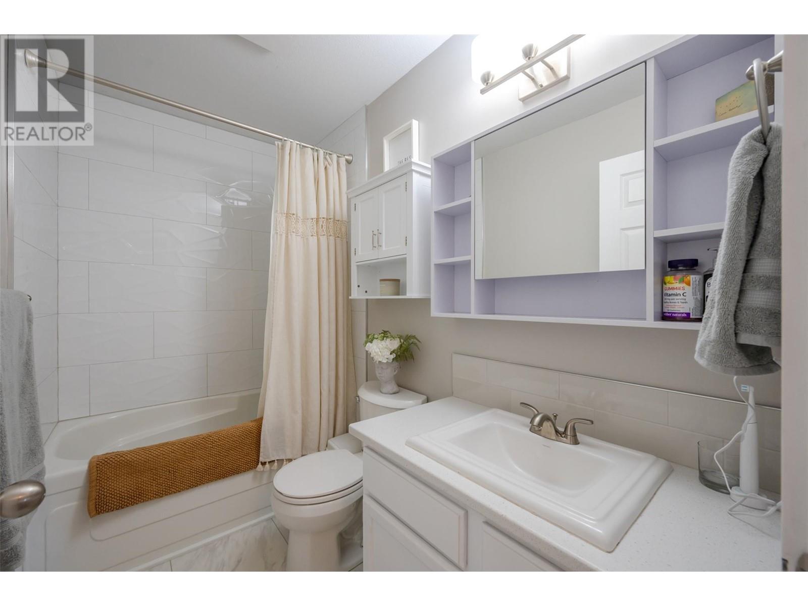1458 Penticton Avenue Unit# 165, Penticton