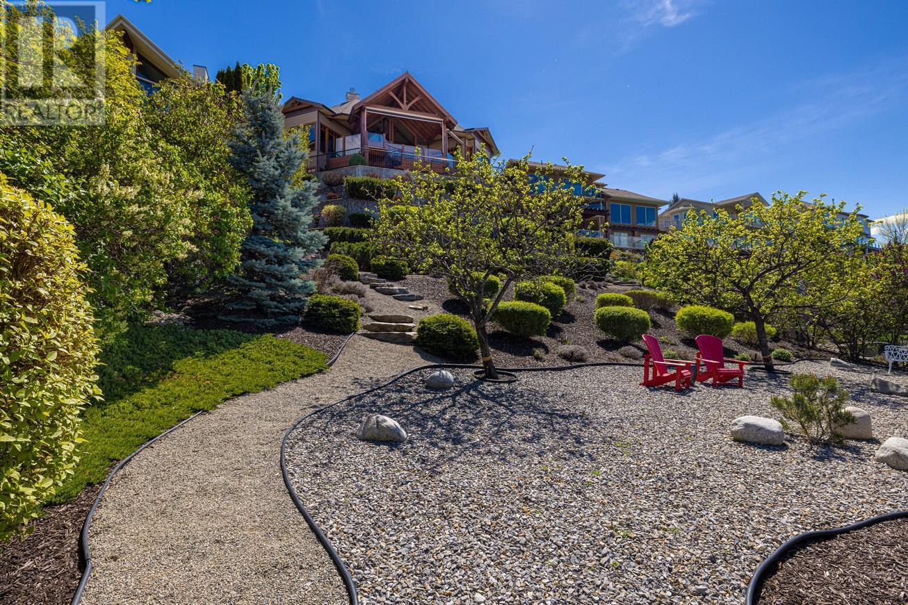 414 Okaview Road, Kelowna