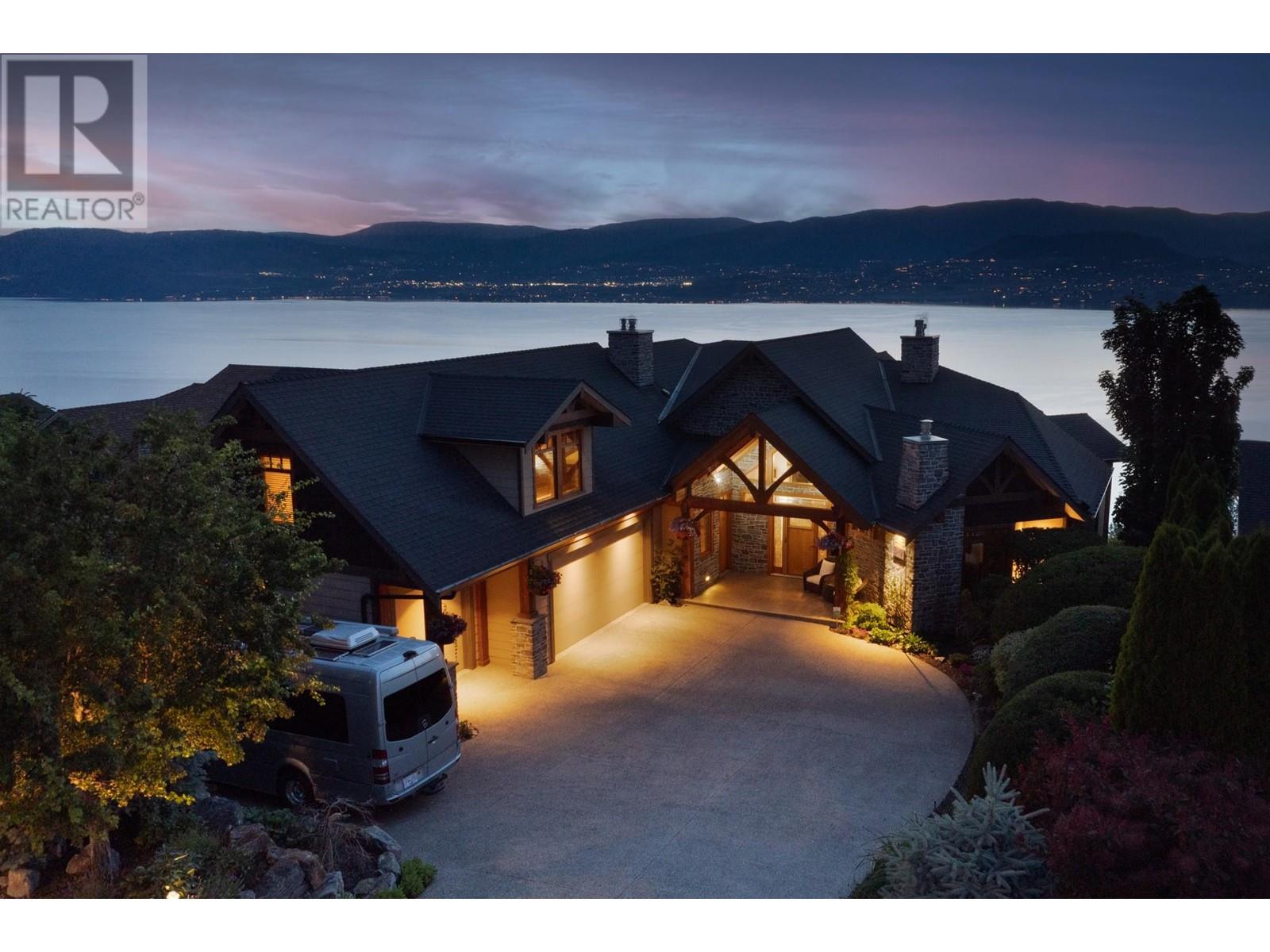 414 Okaview Road, Kelowna