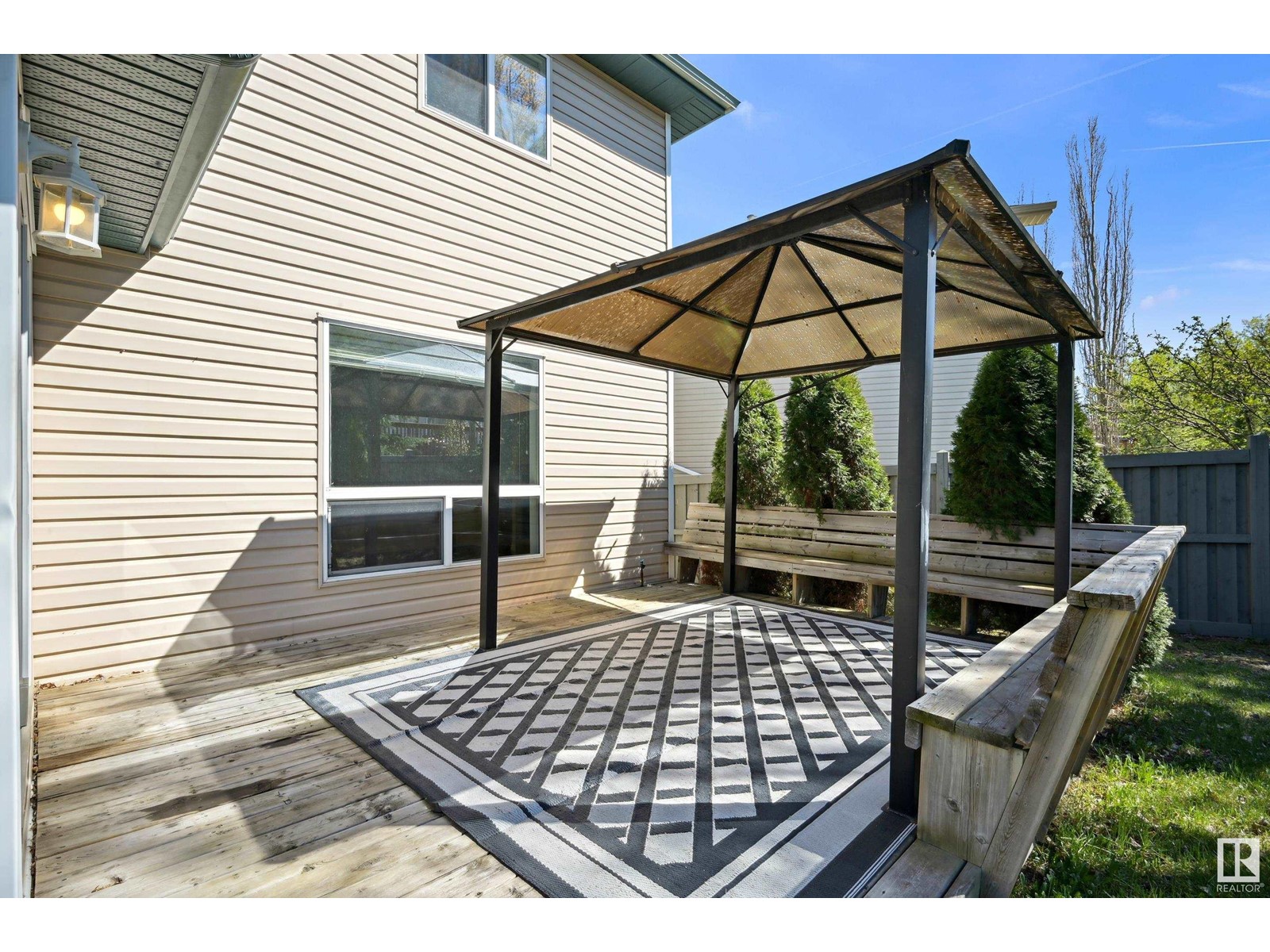 4518 211A ST NW, Edmonton