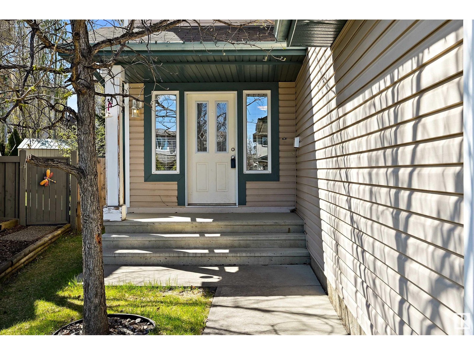 4518 211A ST NW, Edmonton