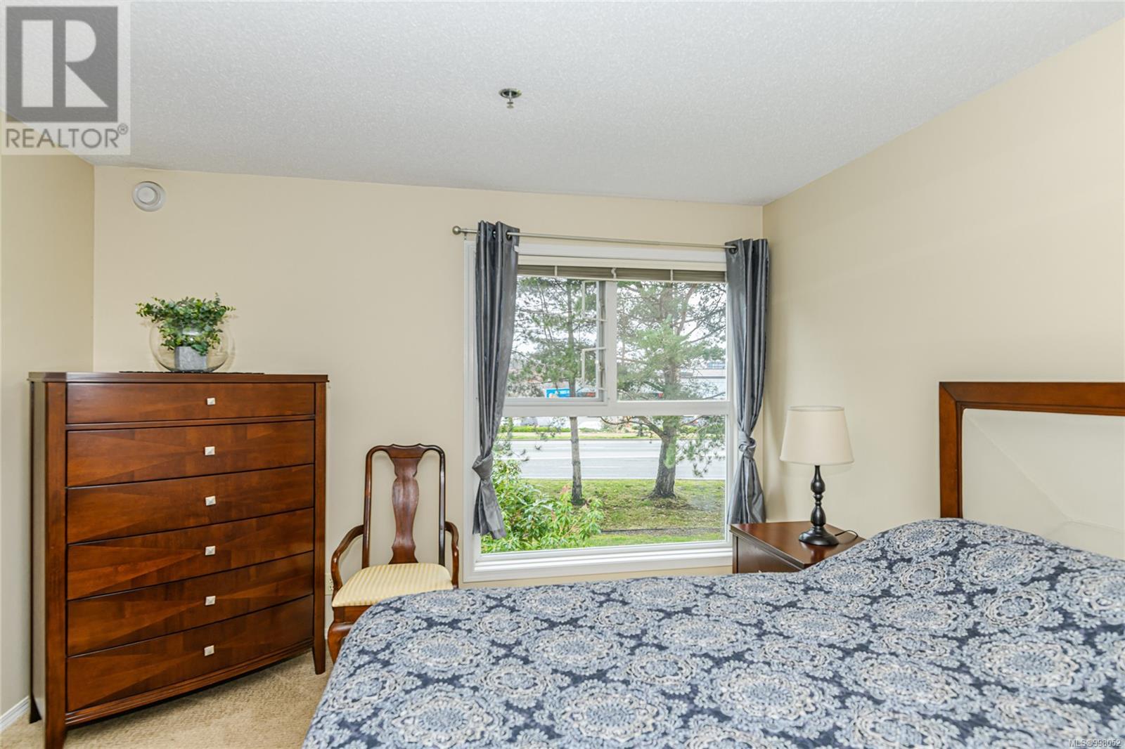 206 3009 Brittany Drive, Langford