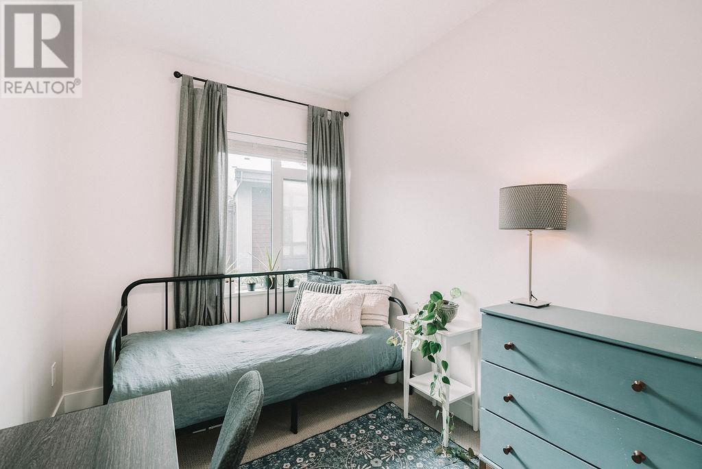 3 70 SEAVIEW DRIVE, Port Moody real estate listing R2999811