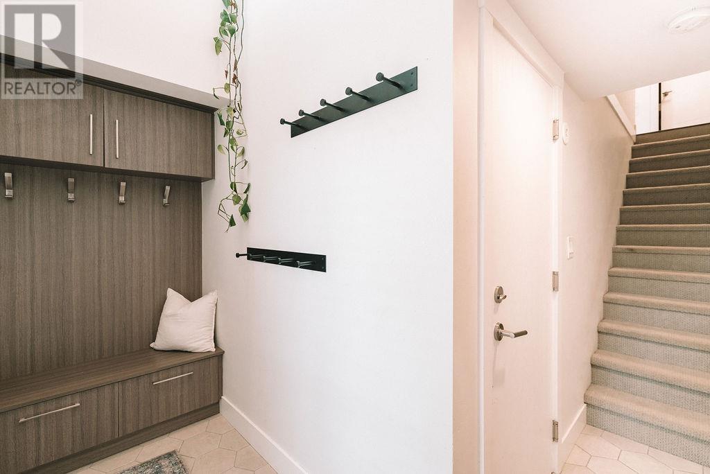 3 70 SEAVIEW DRIVE, Port Moody real estate listing R2999811
