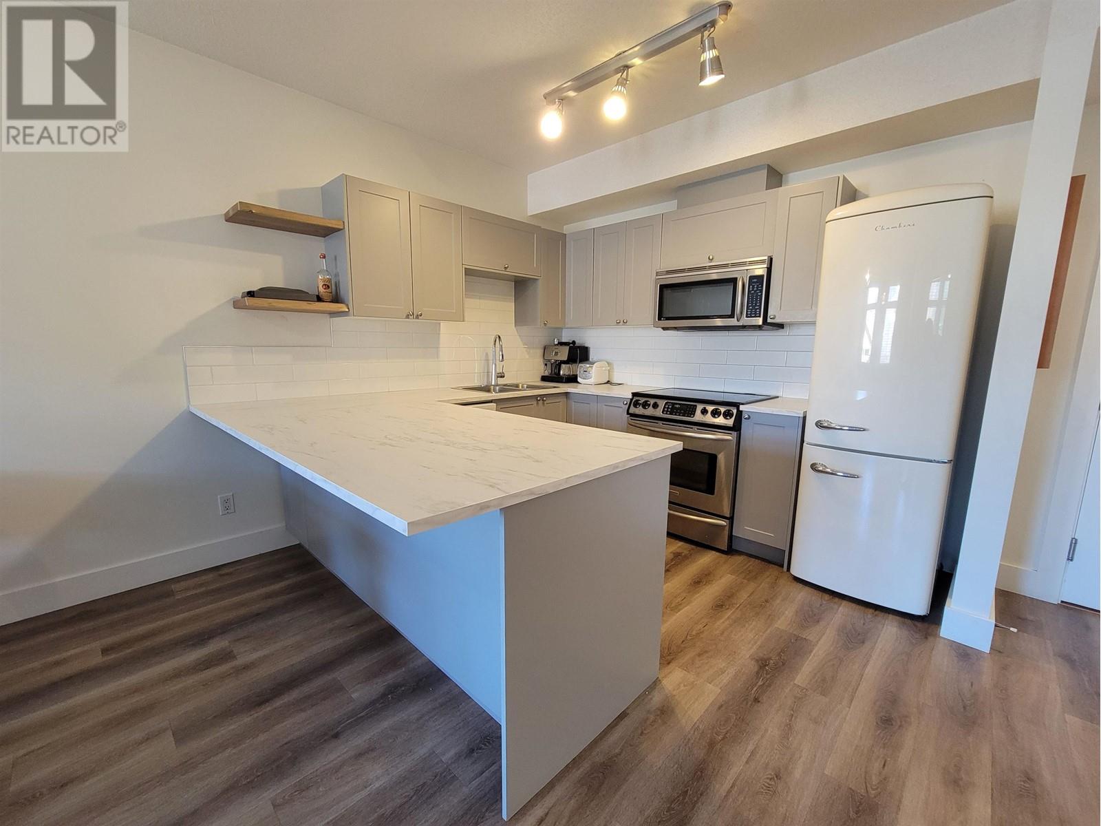 305 7330 ARBUTUS STREET, Pemberton