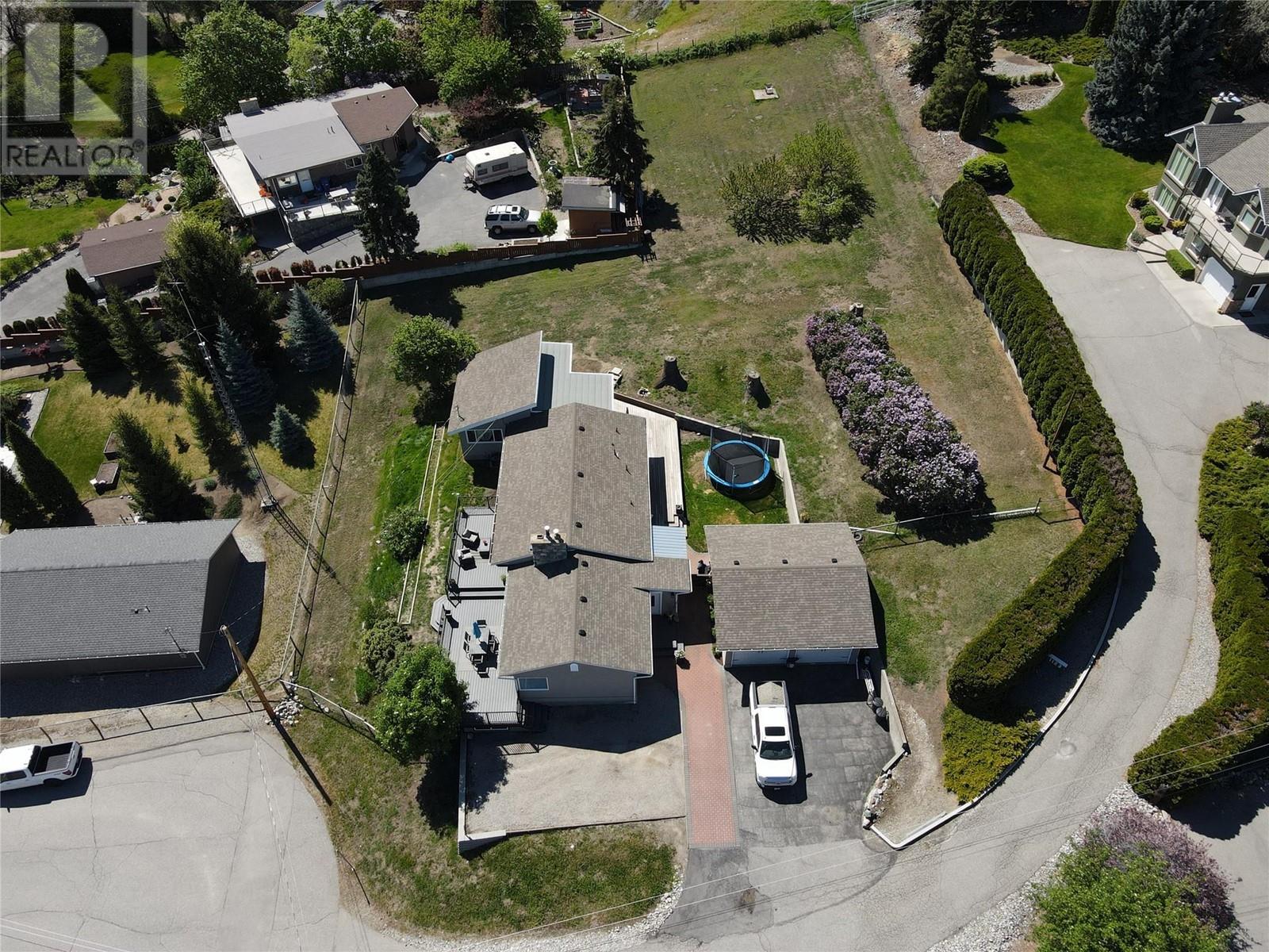  1107 Park Place, Penticton