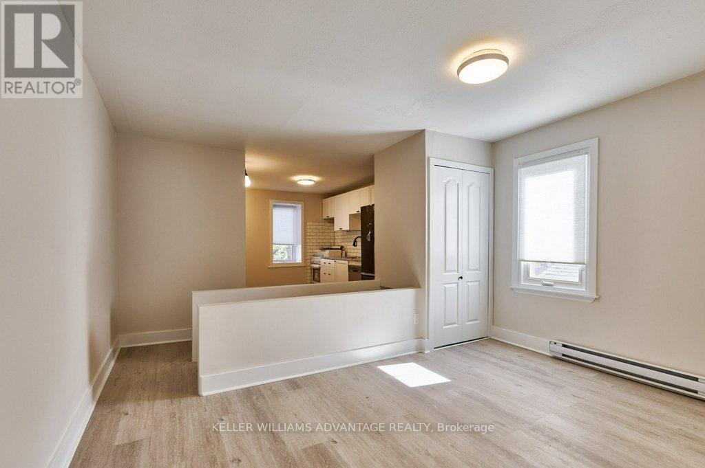 Single Family House for Sale in UPPER   PHARMACY AVENUE Toronto (Oakridge) 