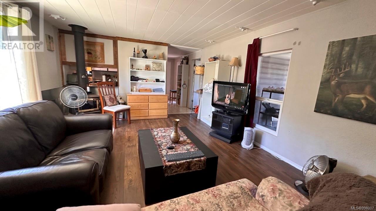 Photo 16 of 20 2130 Errington Rd, Errington BC