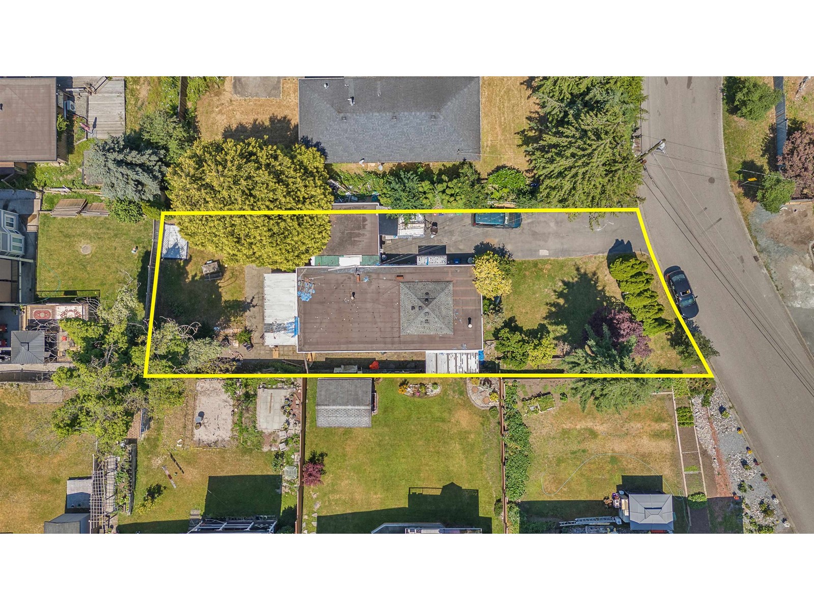 Photo 2 of 11277 134 Street, Surrey BC