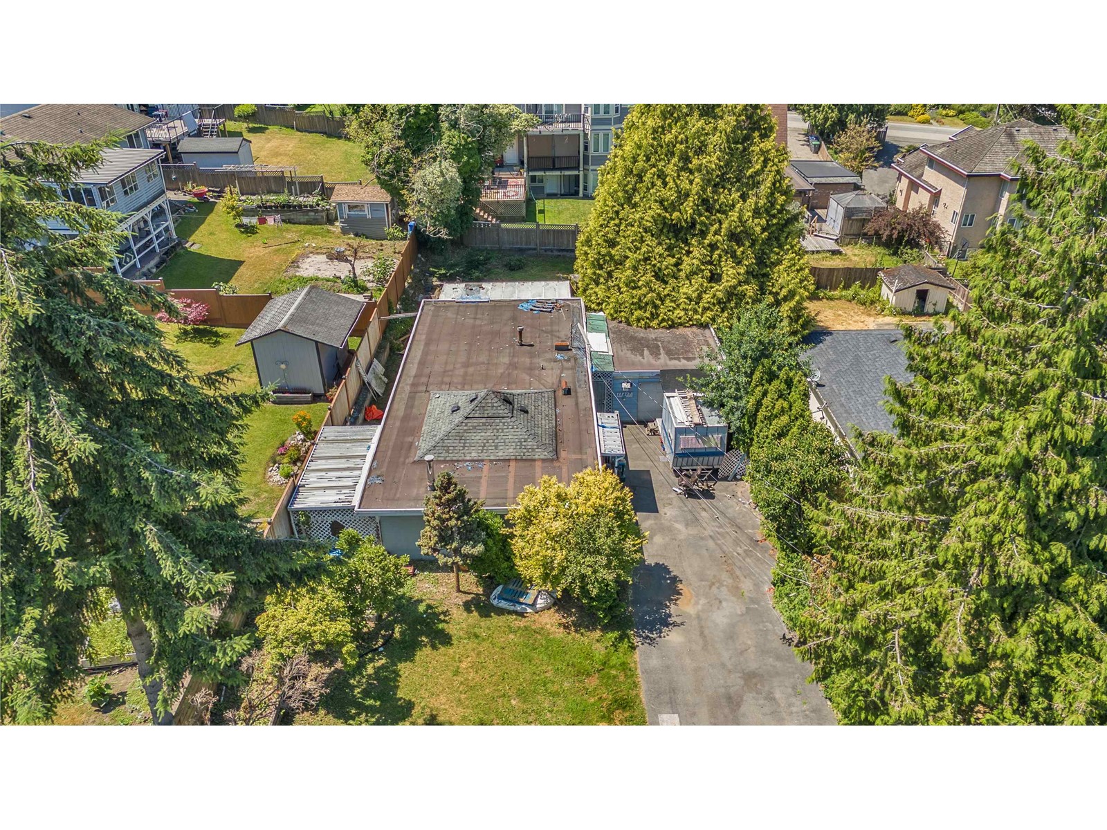 Photo 3 of 11277 134 Street, Surrey BC