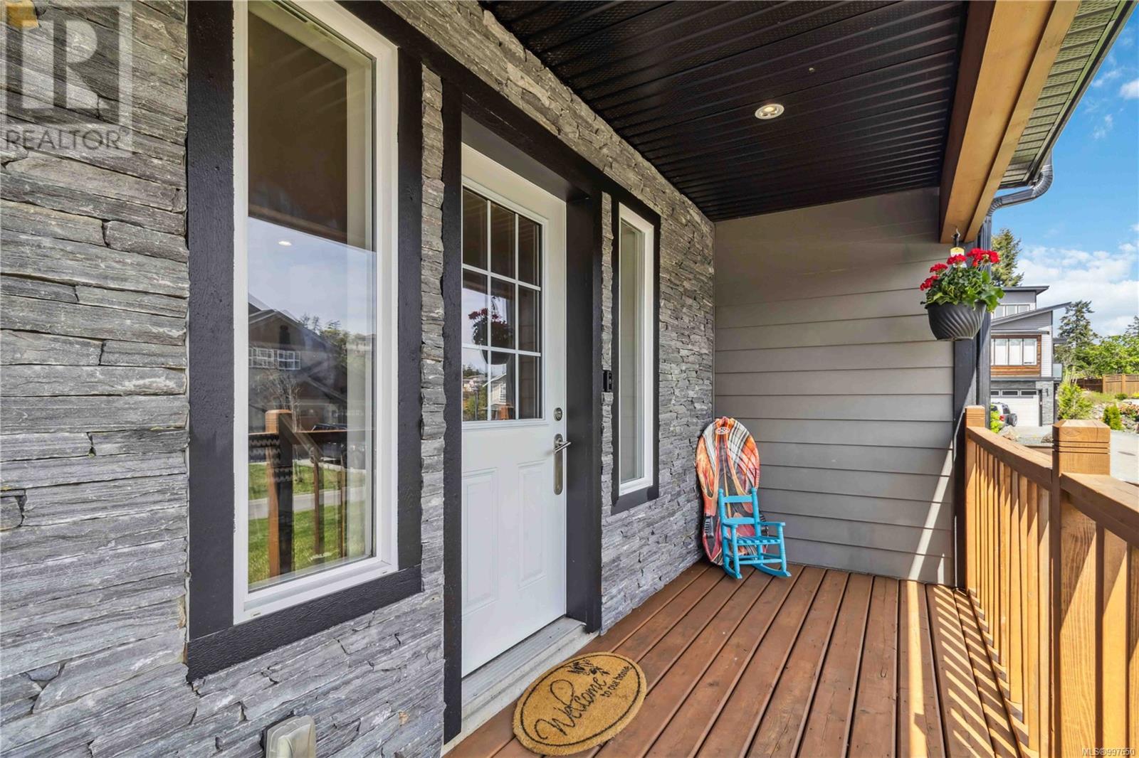  940 Aqua Court, Langford