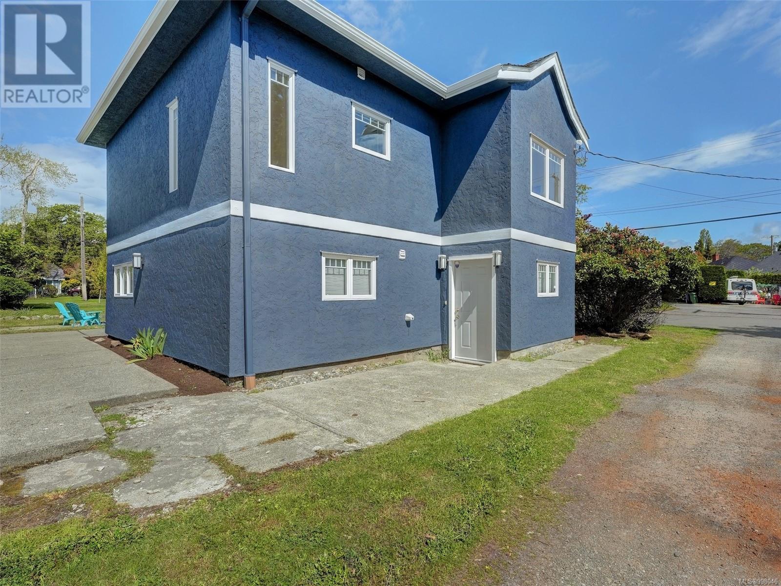 1865 Quamichan St, Victoria