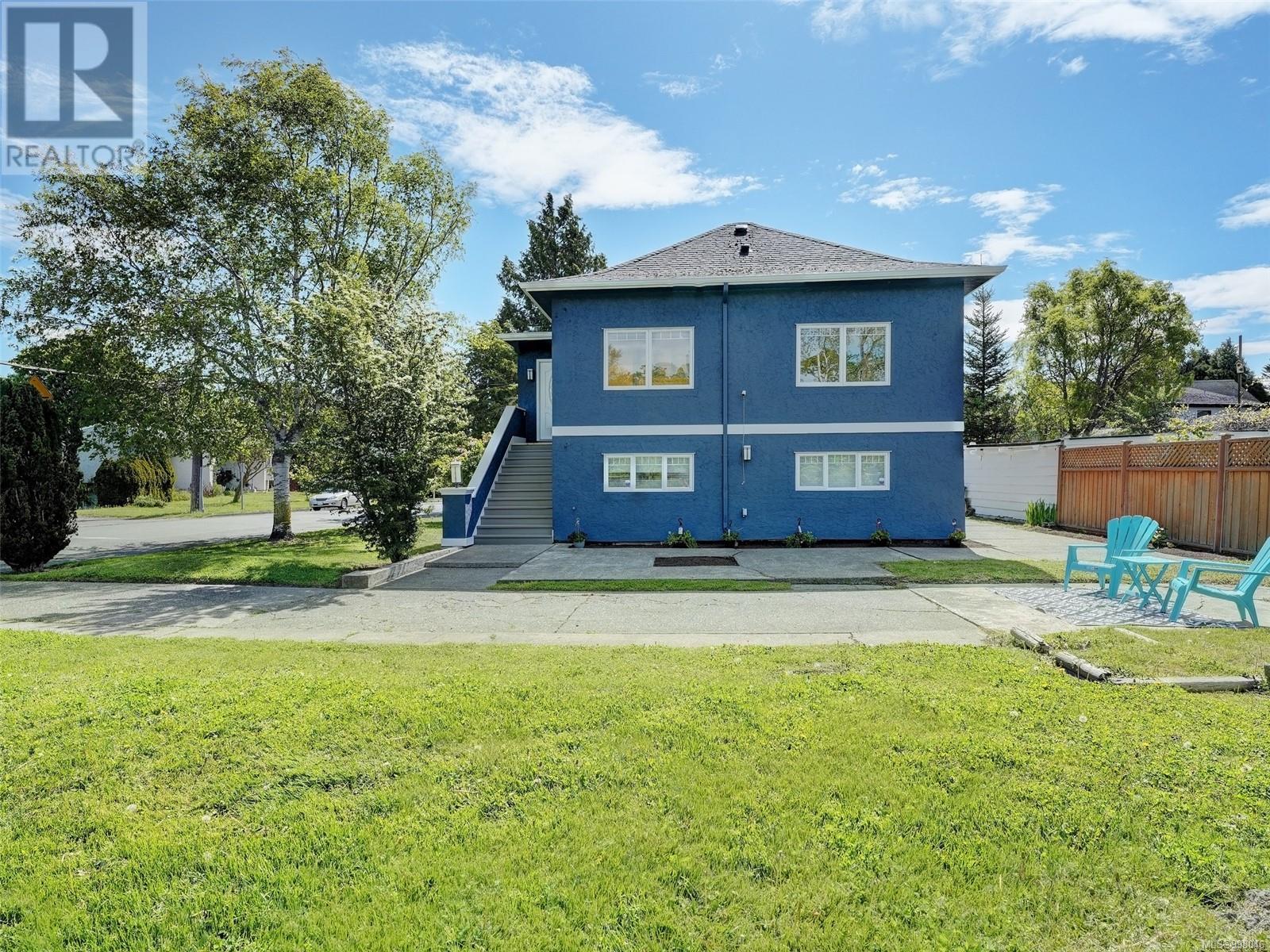 1865 Quamichan St, Victoria