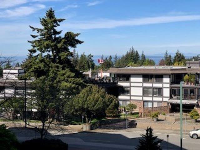 401 1442 FOSTER STREET, White Rock