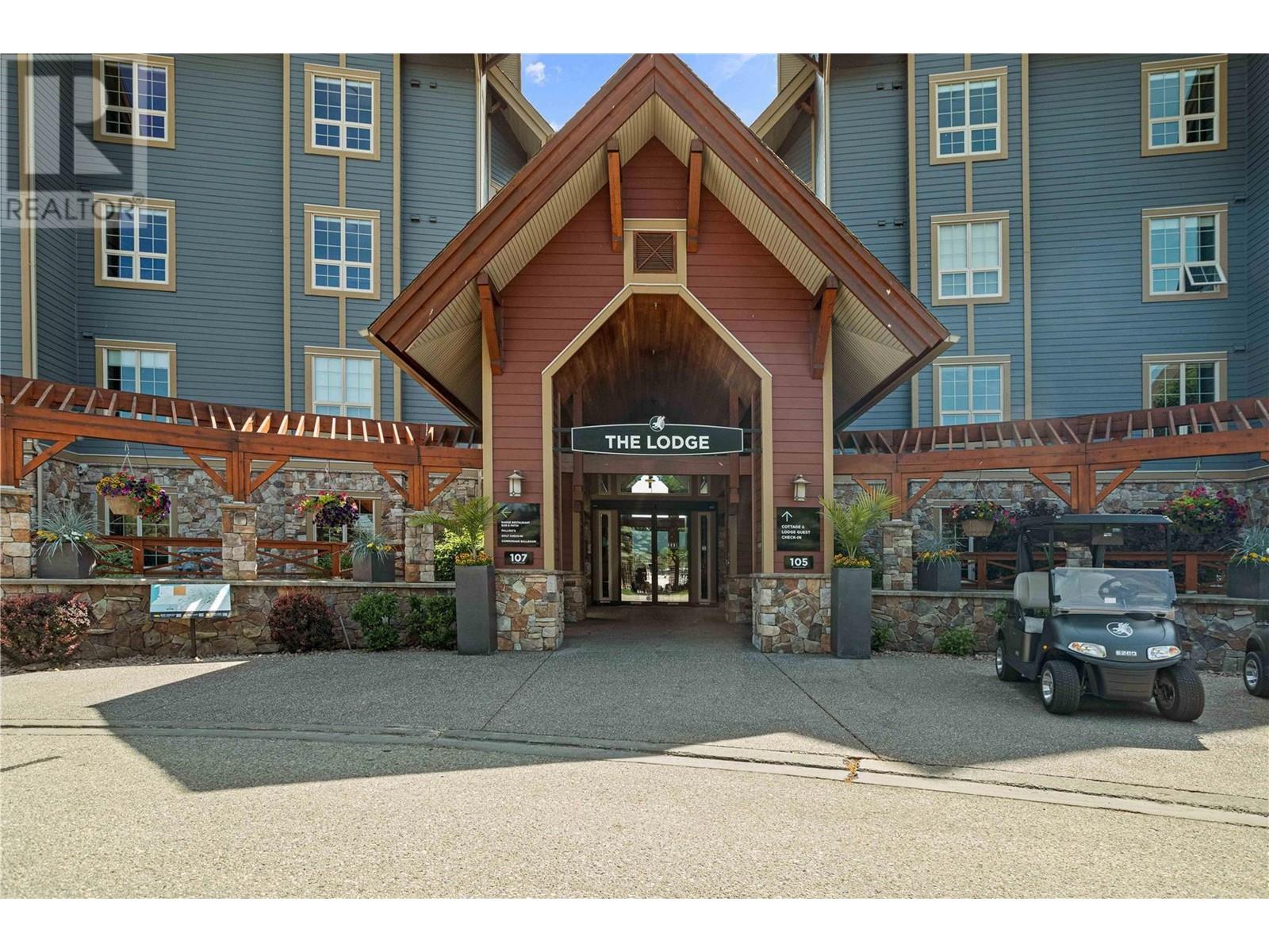 #323-105 Village Centre Court, Vernon