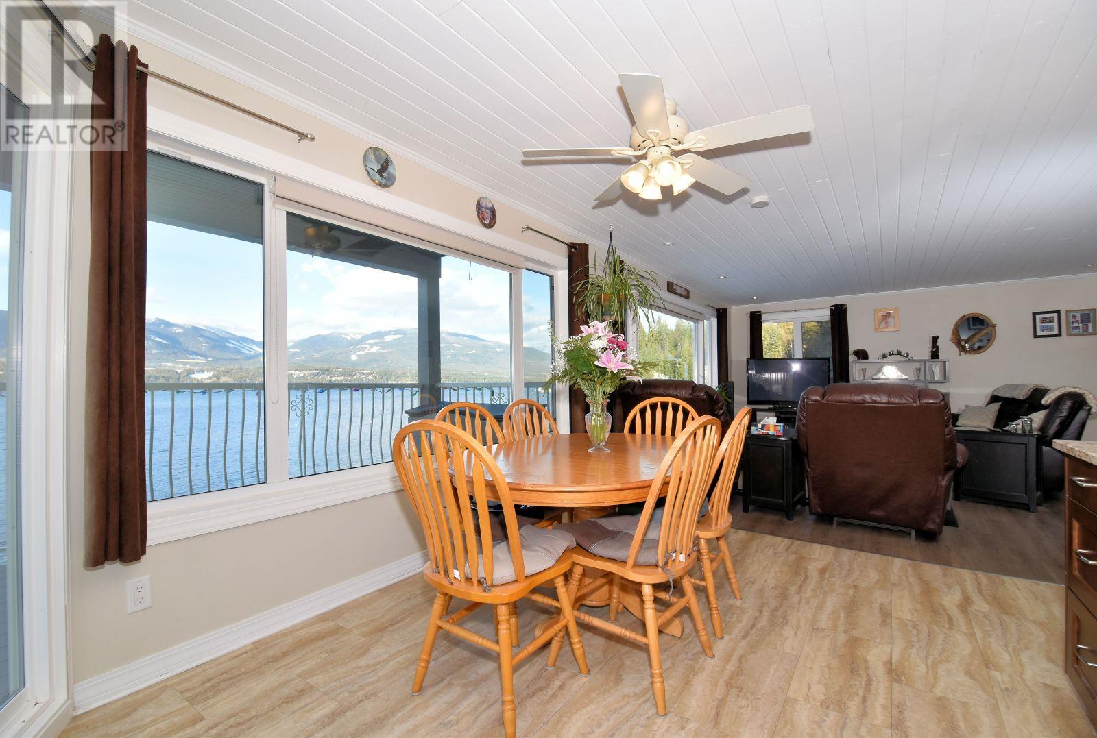  3181 Eagle Bay Road, Eagle Bay