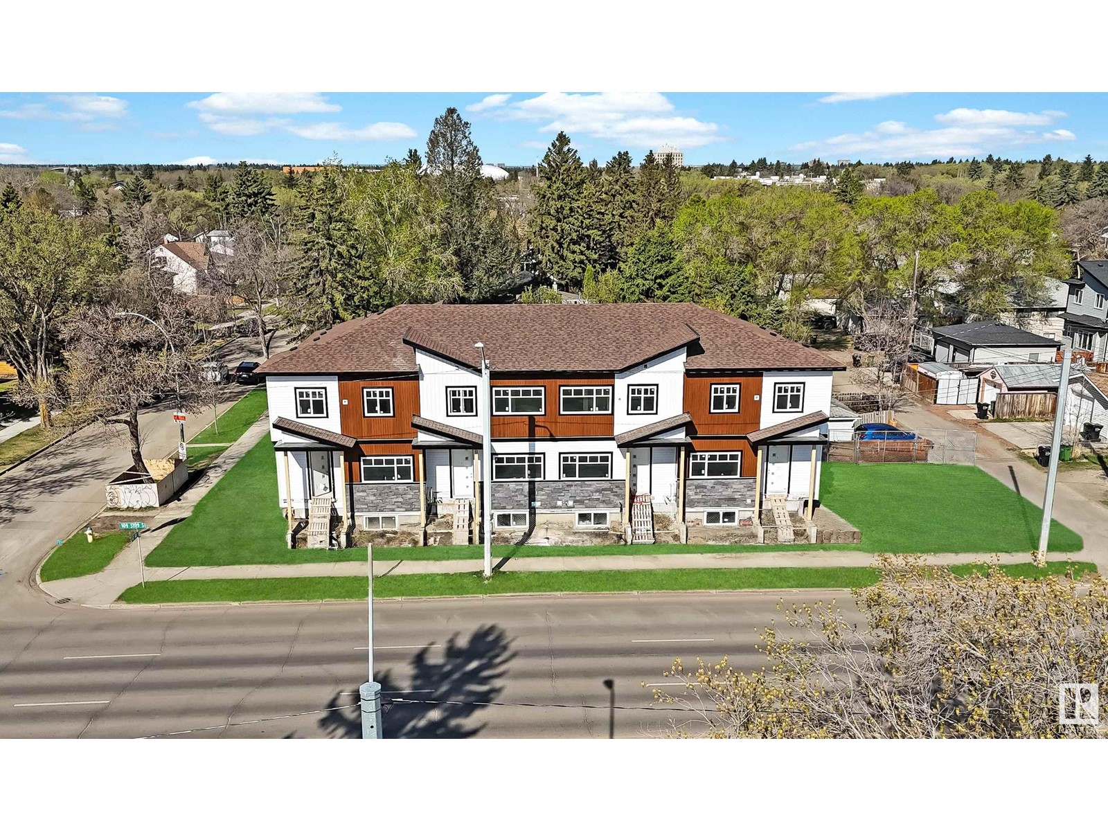 6704 109 ST NW NW, Edmonton