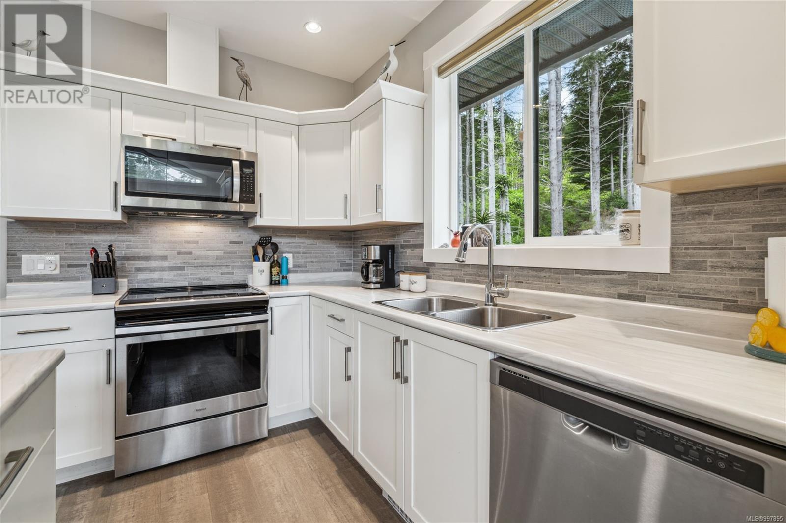  3838 Trailhead Drive, Sooke