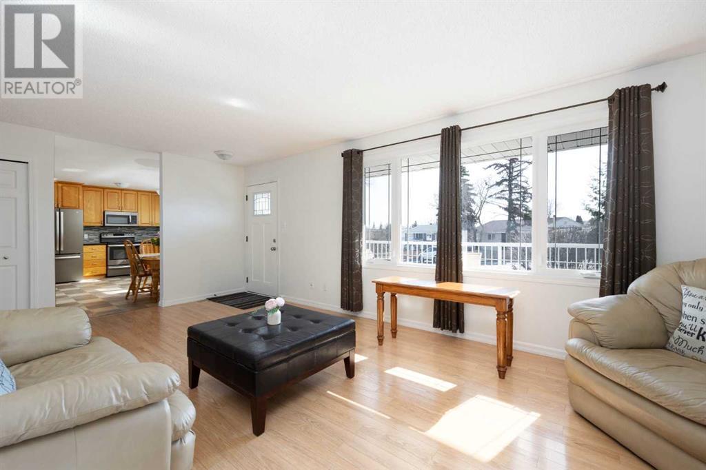 124 Silica Place, Fort McMurray, Alberta