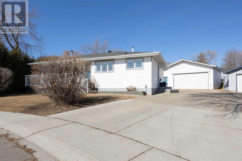 124 Silica Place, Fort McMurray, Alberta