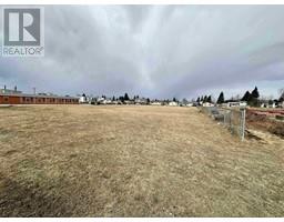 9504 100th Avenue, Fort St  John, BC V1J1X7 Photo 7