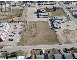 9504 100th Avenue, Fort St  John, BC V1J1X7 Photo 12