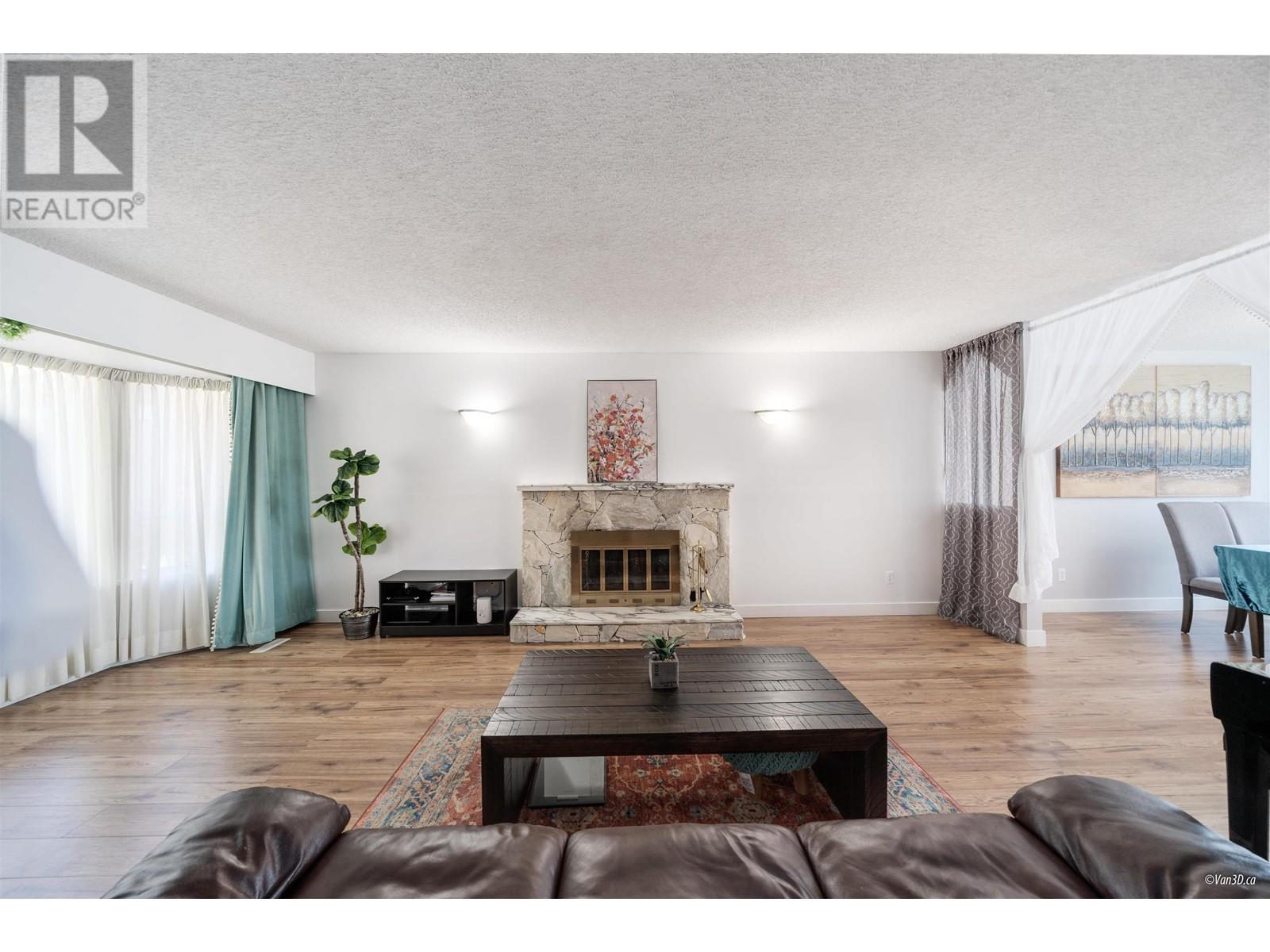 5200 SAPPHIRE PLACE, Richmond