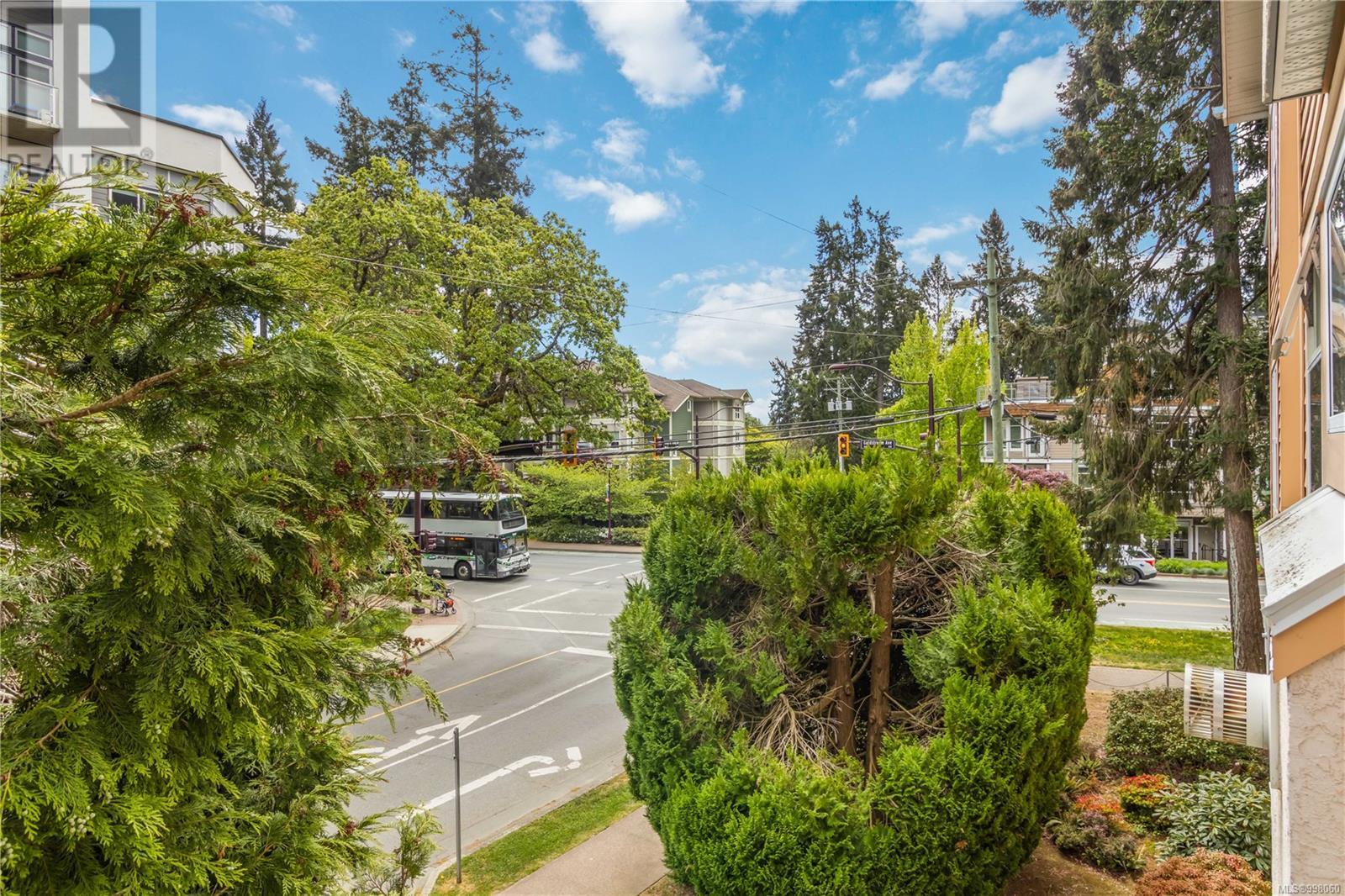 309 606 Goldstream Ave, Langford