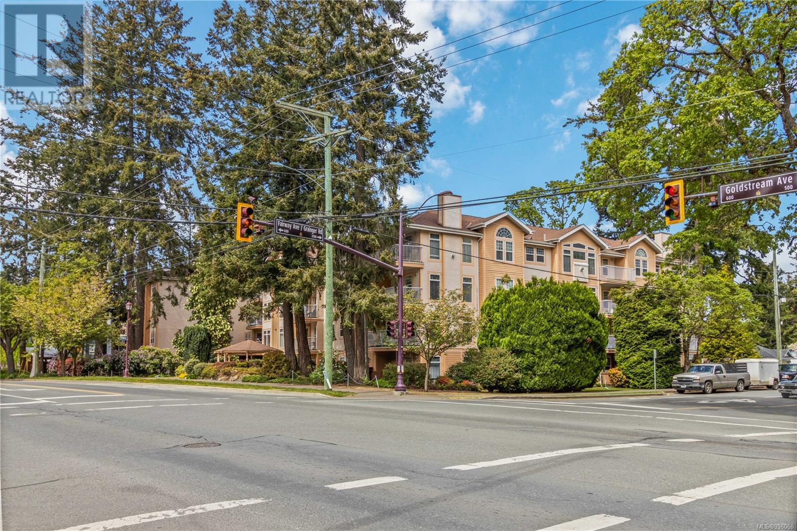 309 606 Goldstream Ave, Langford