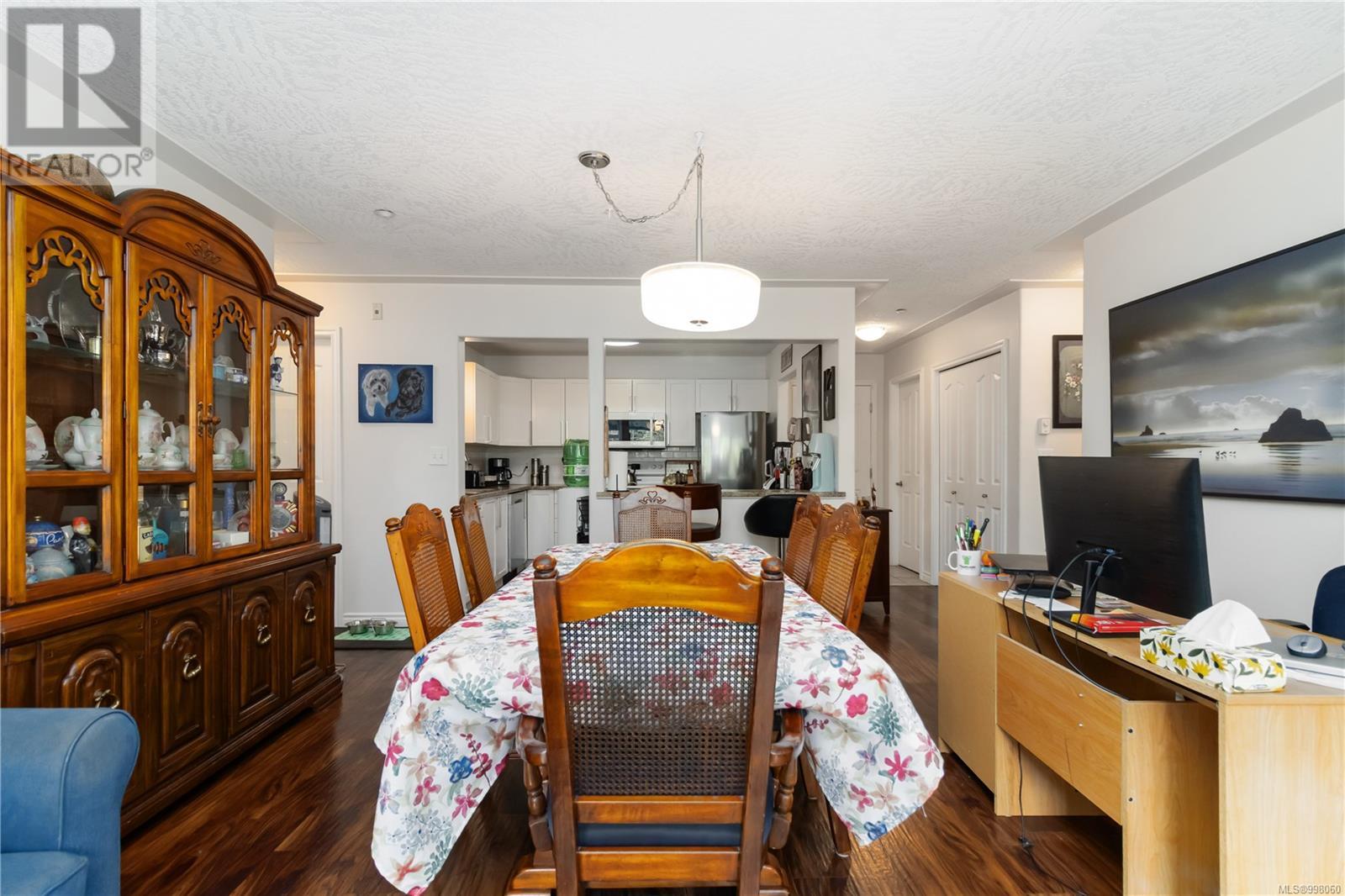 309 606 Goldstream Ave, Langford