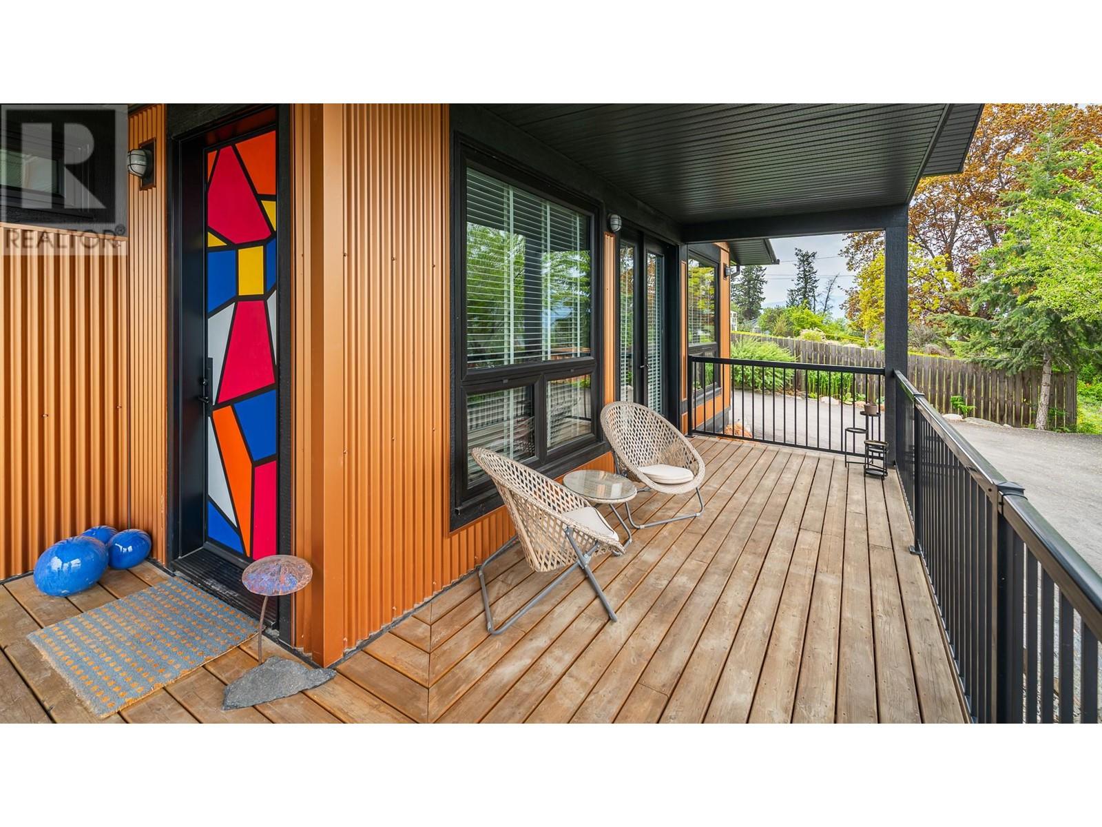 621 REGINA Street, Creston