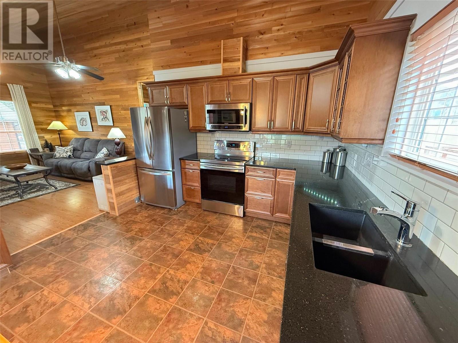 130 Skye Blue Loop, Princeton
