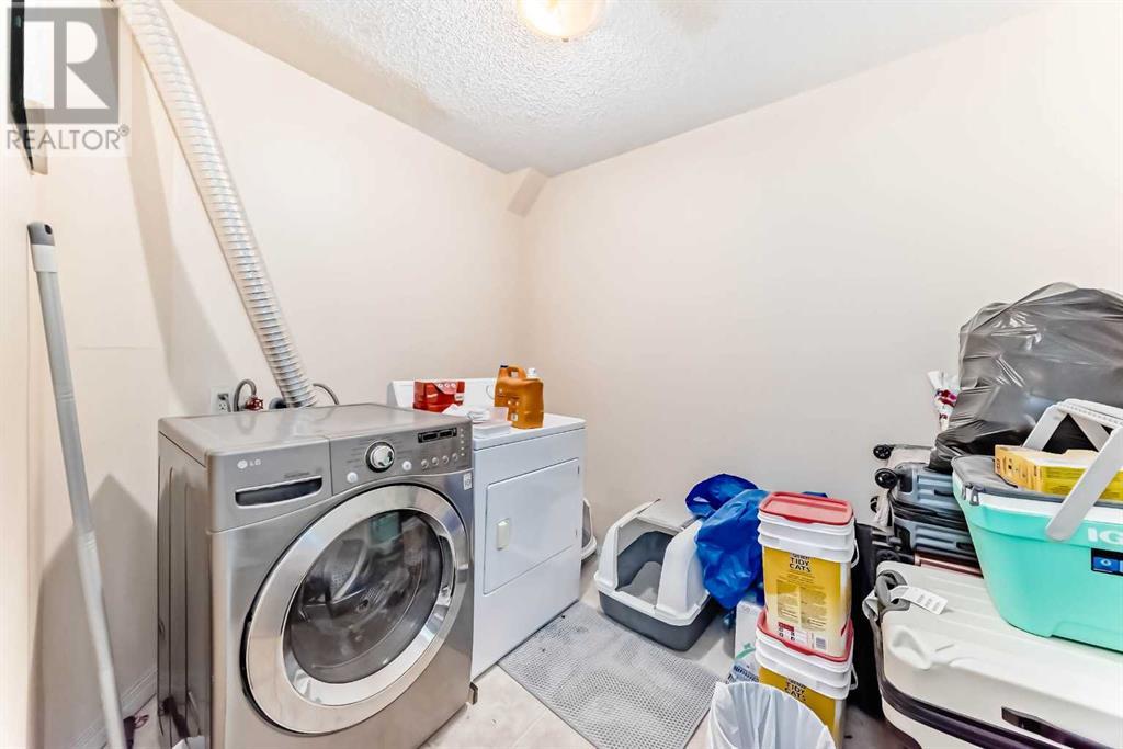 Single Family House for Sale in    Avenue SW Kingsland Calgary 