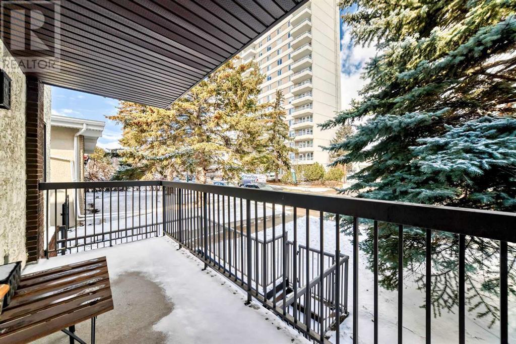 Single Family House for Sale in    Avenue SW Kingsland Calgary 