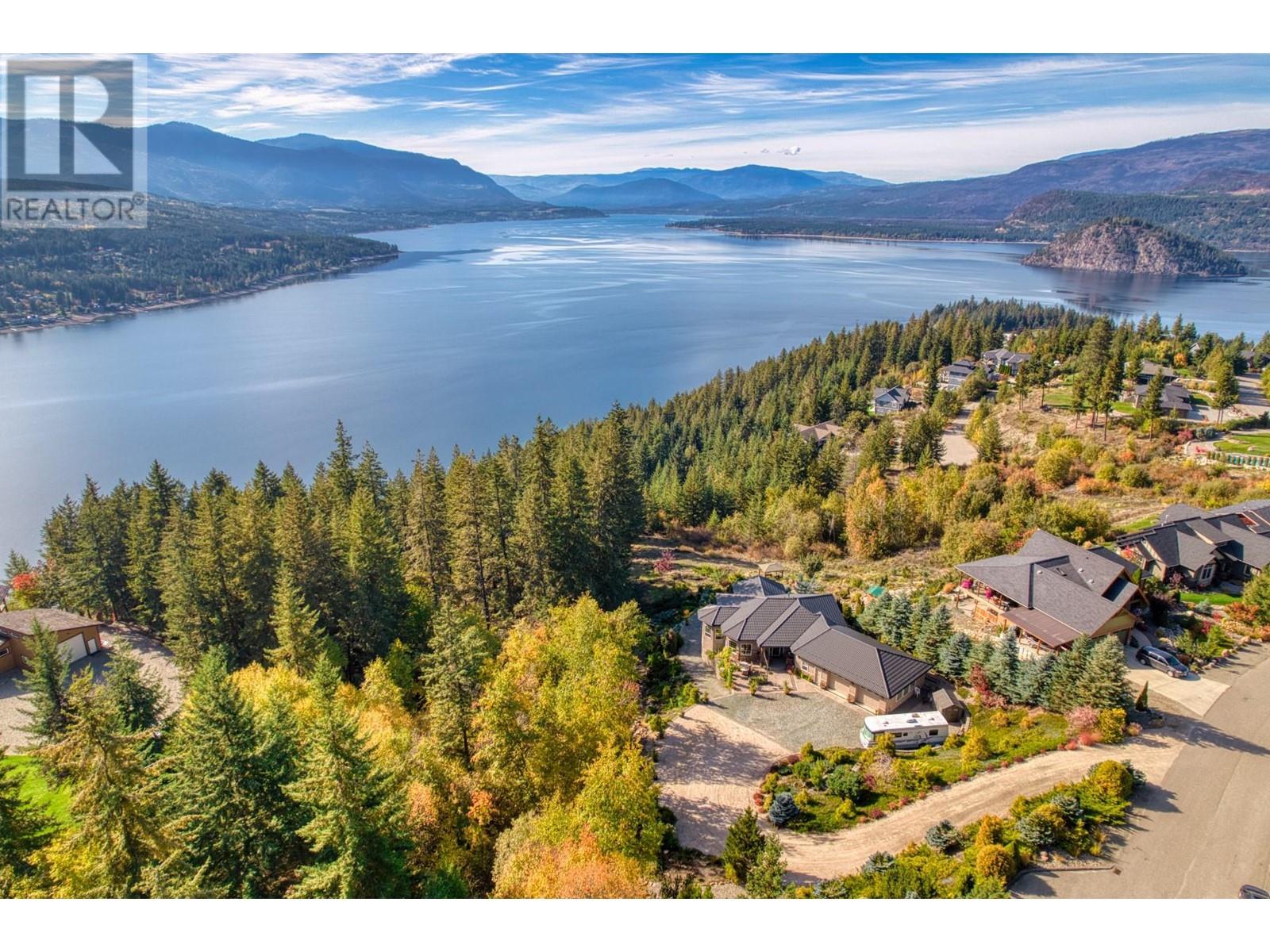 Photo 6 of 3676 Mcbride Road, Blind Bay BC