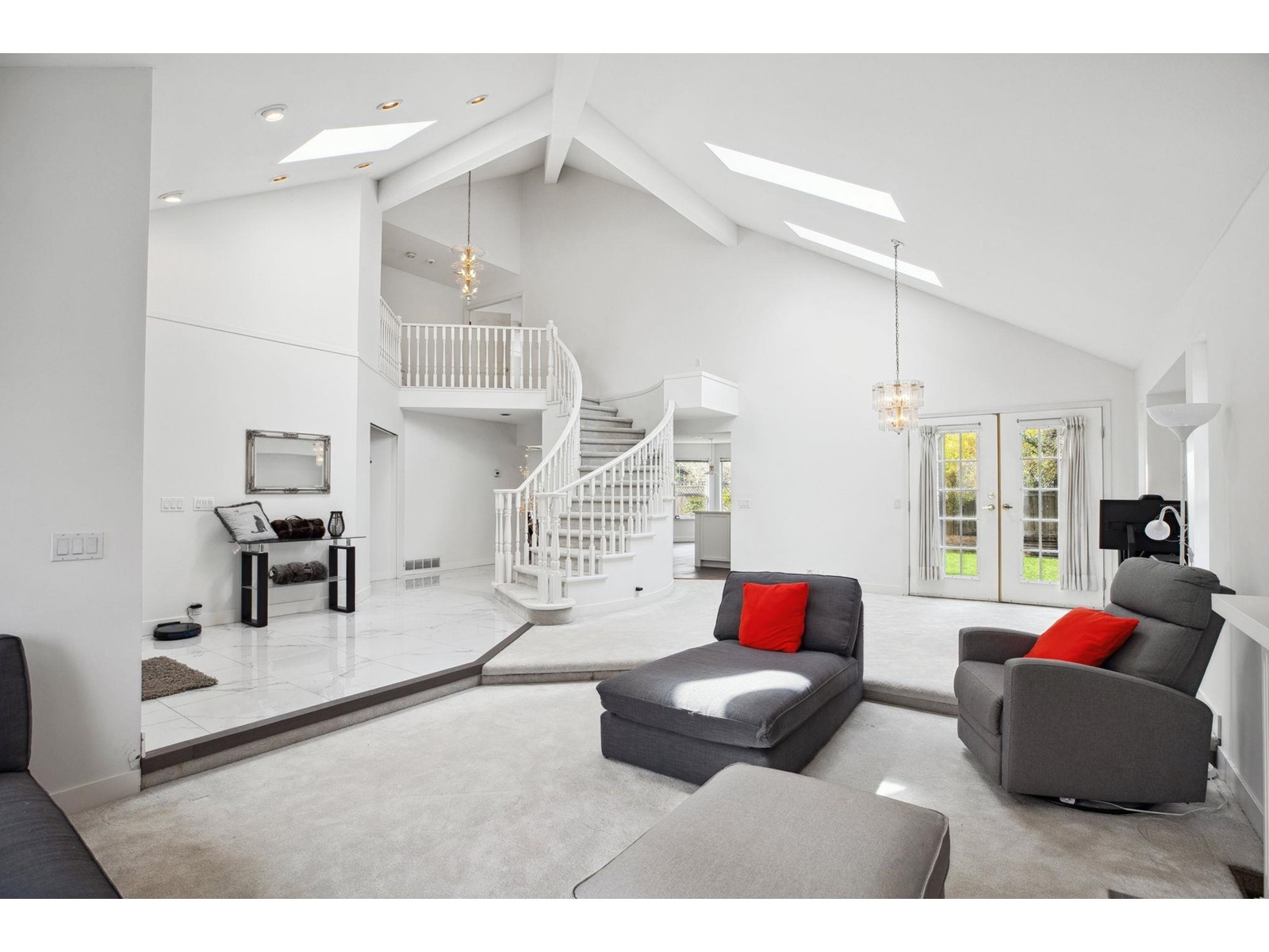 Photo 7 of 16641 Rosewood Place, Surrey BC