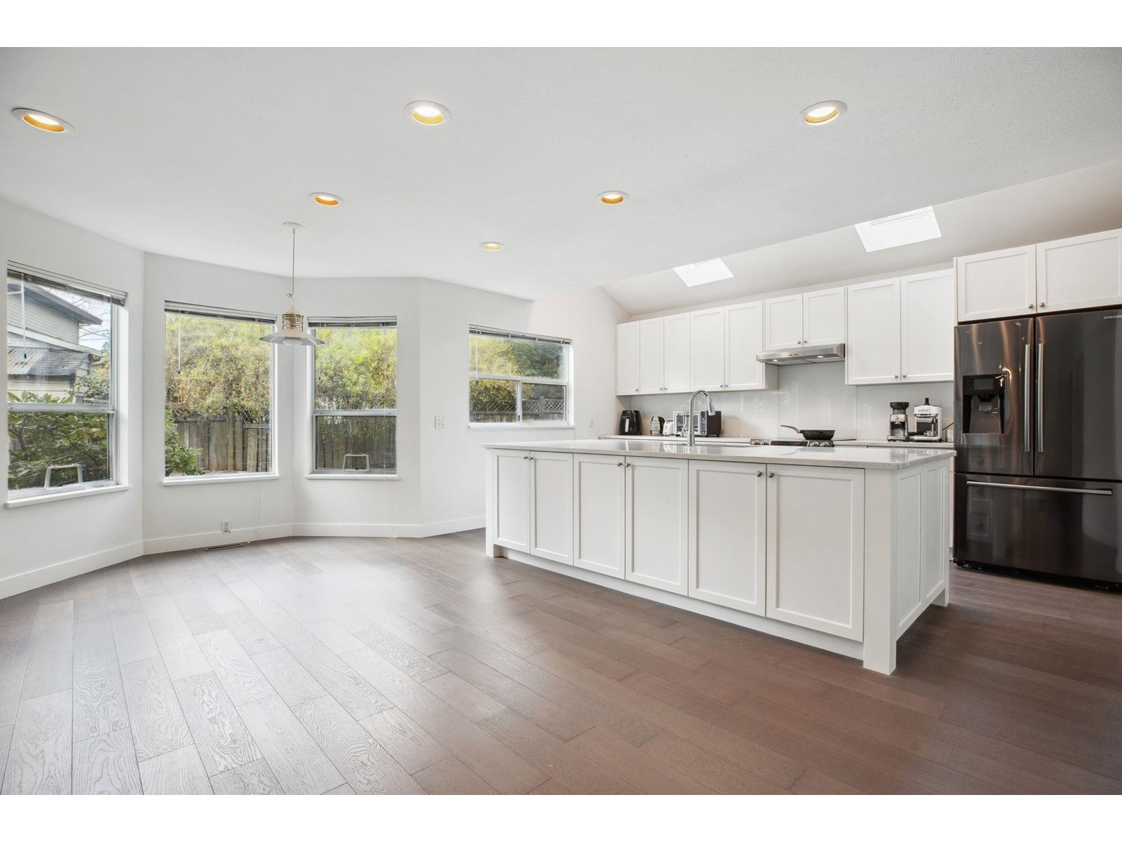 Photo 11 of 16641 Rosewood Place, Surrey BC