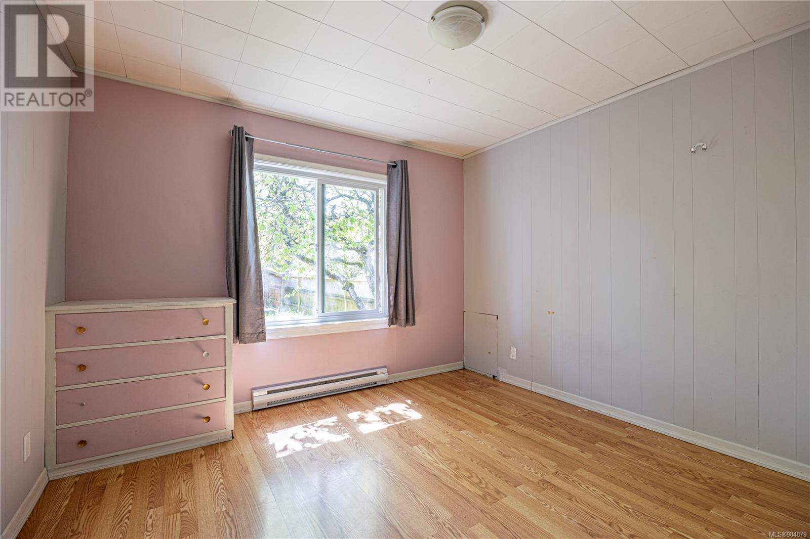 1019/1023 Dufferin Cres, Nanaimo