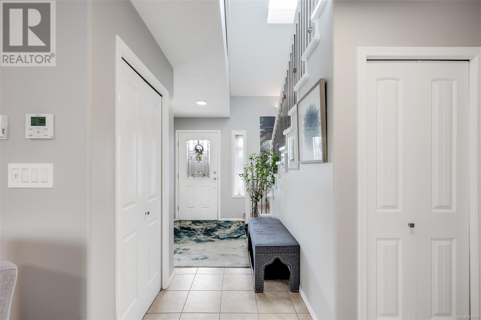  16 Cahilty Lane, View Royal