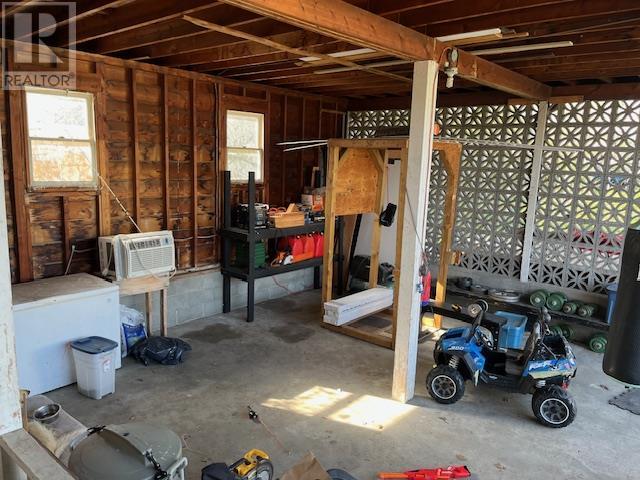 9704 JULIA Street, Summerland